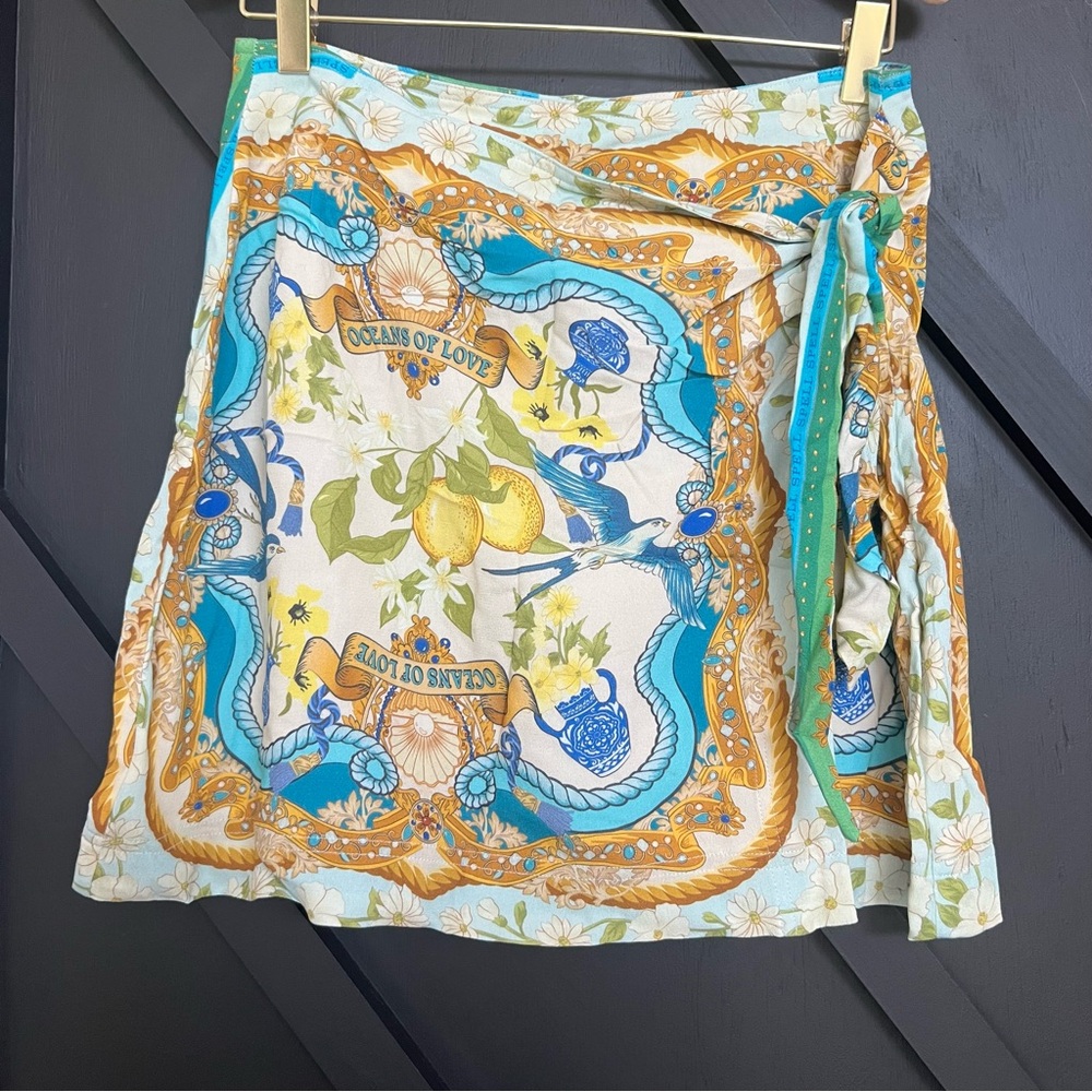 Spell Maddelena Wrap Skirt in Limoncello Print, Size Medium - Picture 7 of 11